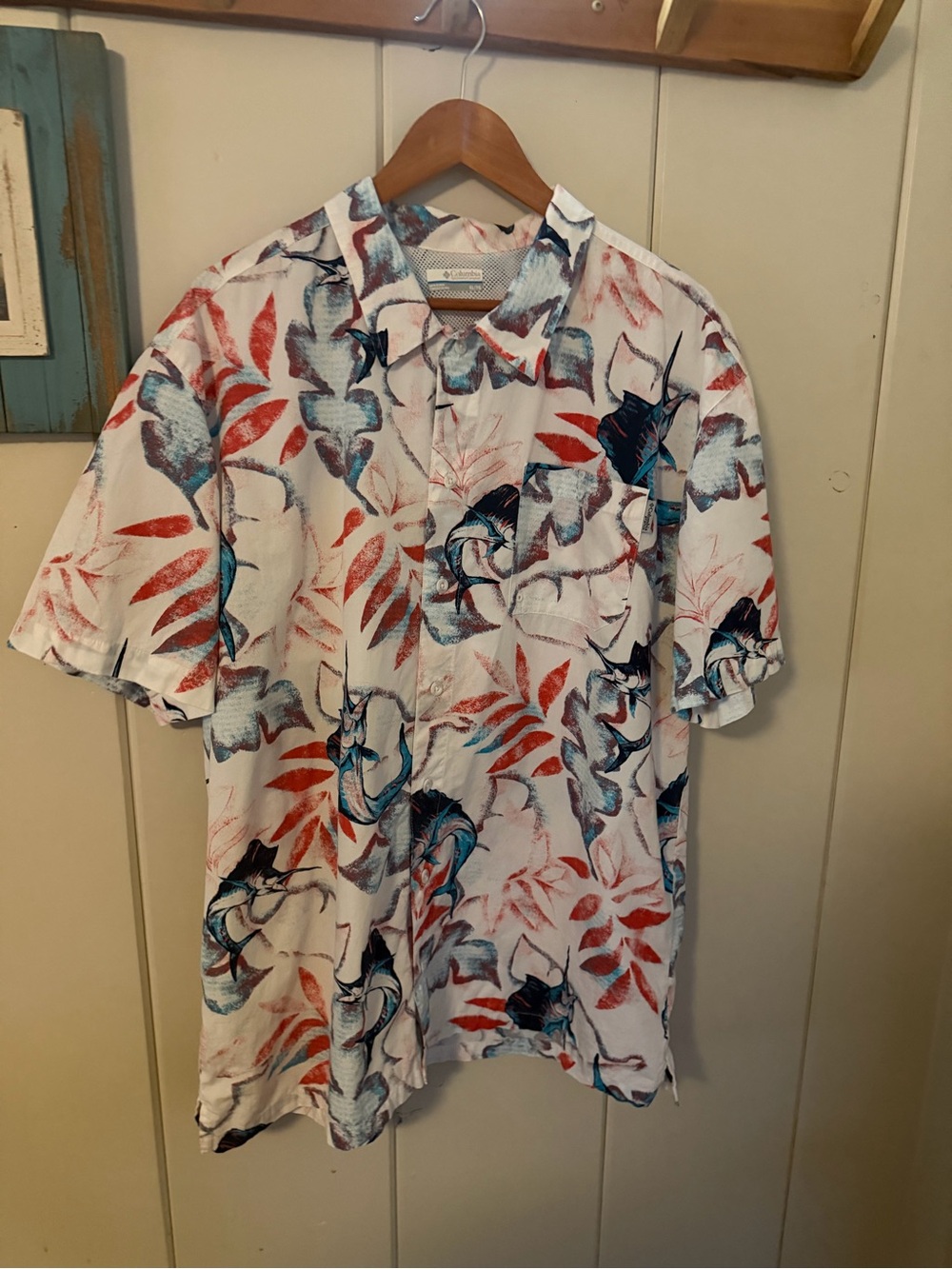 Columbia PFG FM7011 Marlin Fish Tropical Shirt Men’s L XL 24x34 White Red Blue